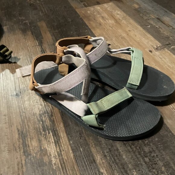 Teva Sandals - Picture 3 of 4